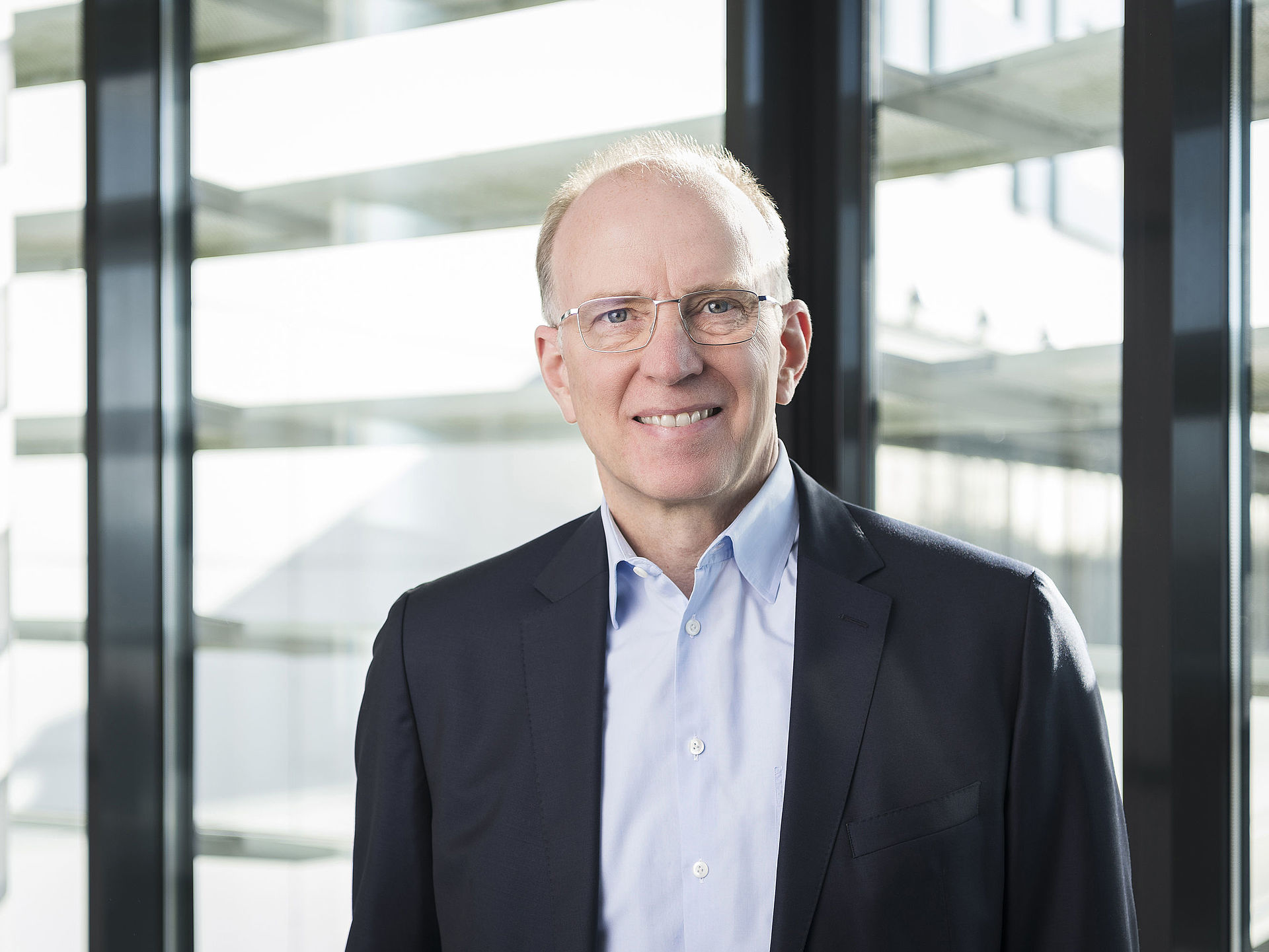 „Ich bin davon überzeugt, dass wir mit KKR den idealen Partner gefunden haben, um uns auf dem Weg zum European Space Champion einen großen Schritt nach vorn zu bringen.“ 